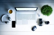 ﻿4 tips on how to work as a writer
